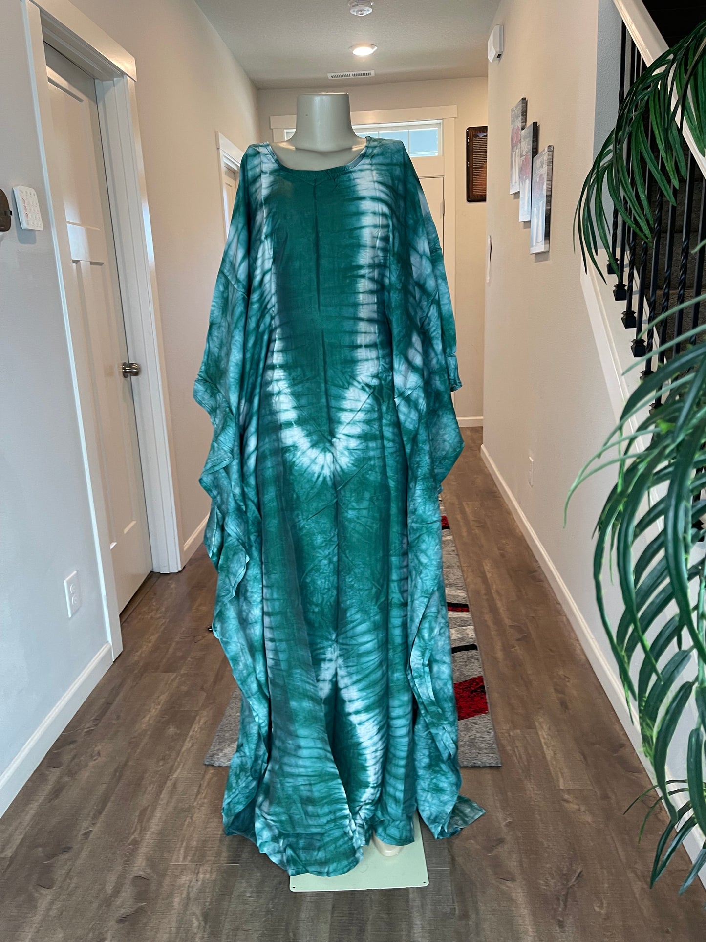 African Silk Kaftan /Plus Size Dress/Resort Dress/African Clothing/Green