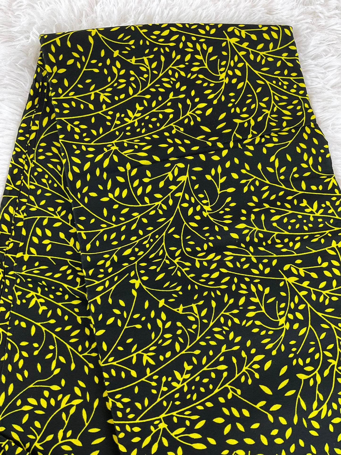 African fabric/Ankara fabric/ Danshiki/Danshiki fabric/African print/Ankara fabric for dress/ African textile for crafts/African print for sewing/KM10/Black and Yellow Ankara Fabric