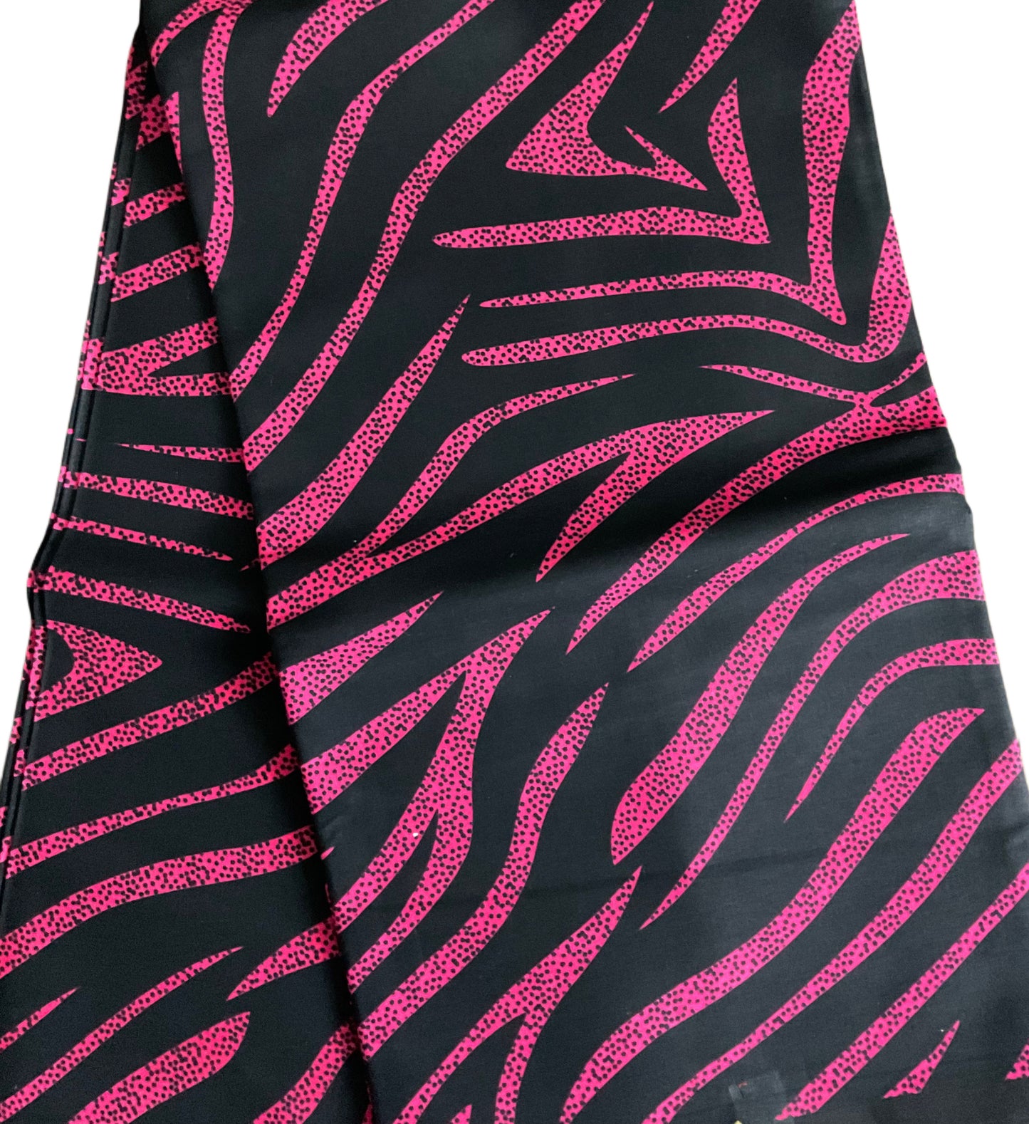 African fabric/African print/Ankara fabric/Ankara Black and Pink Color/KM112