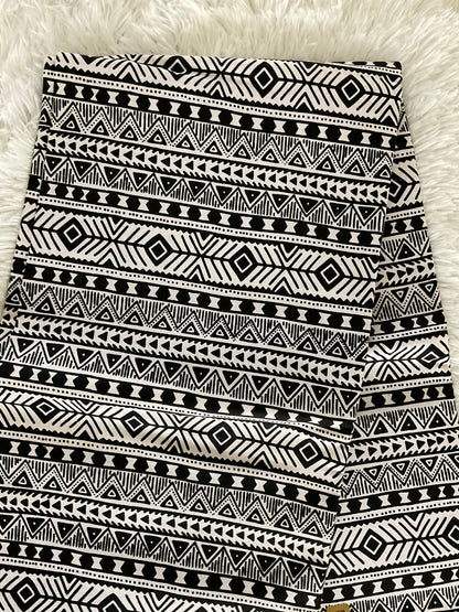 African fabric/Ankara fabric/ Danshiki/Danshiki fabric/African print/Ankara fabric for dress/ Black and White African Fabric