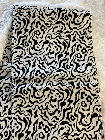 African fabric/Ankara fabric/ Danshiki/Danshiki fabric/African print/Ankara fabric for dress/ African textile for crafts/African Print/KM57/White and Black African Fabrics