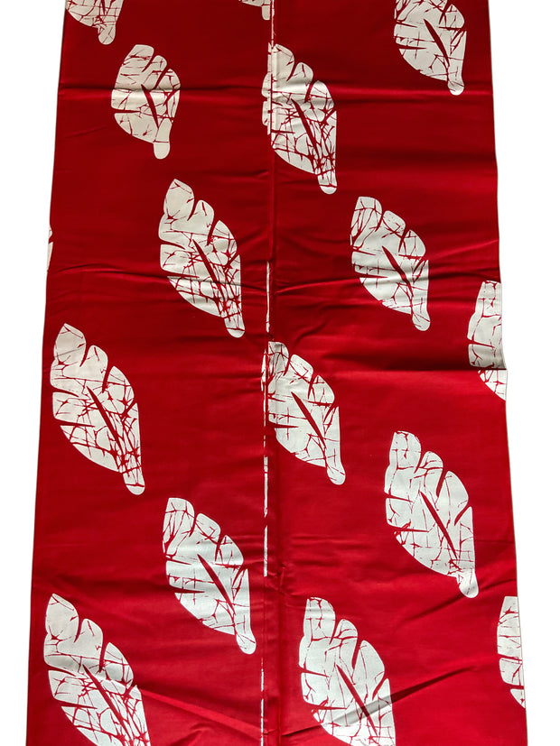 RED AND WHITE FLORAL AFRICAN FABRIC/RED AND WHITE AFRICAN PRINT/100% COTTON FABRIC.KM144