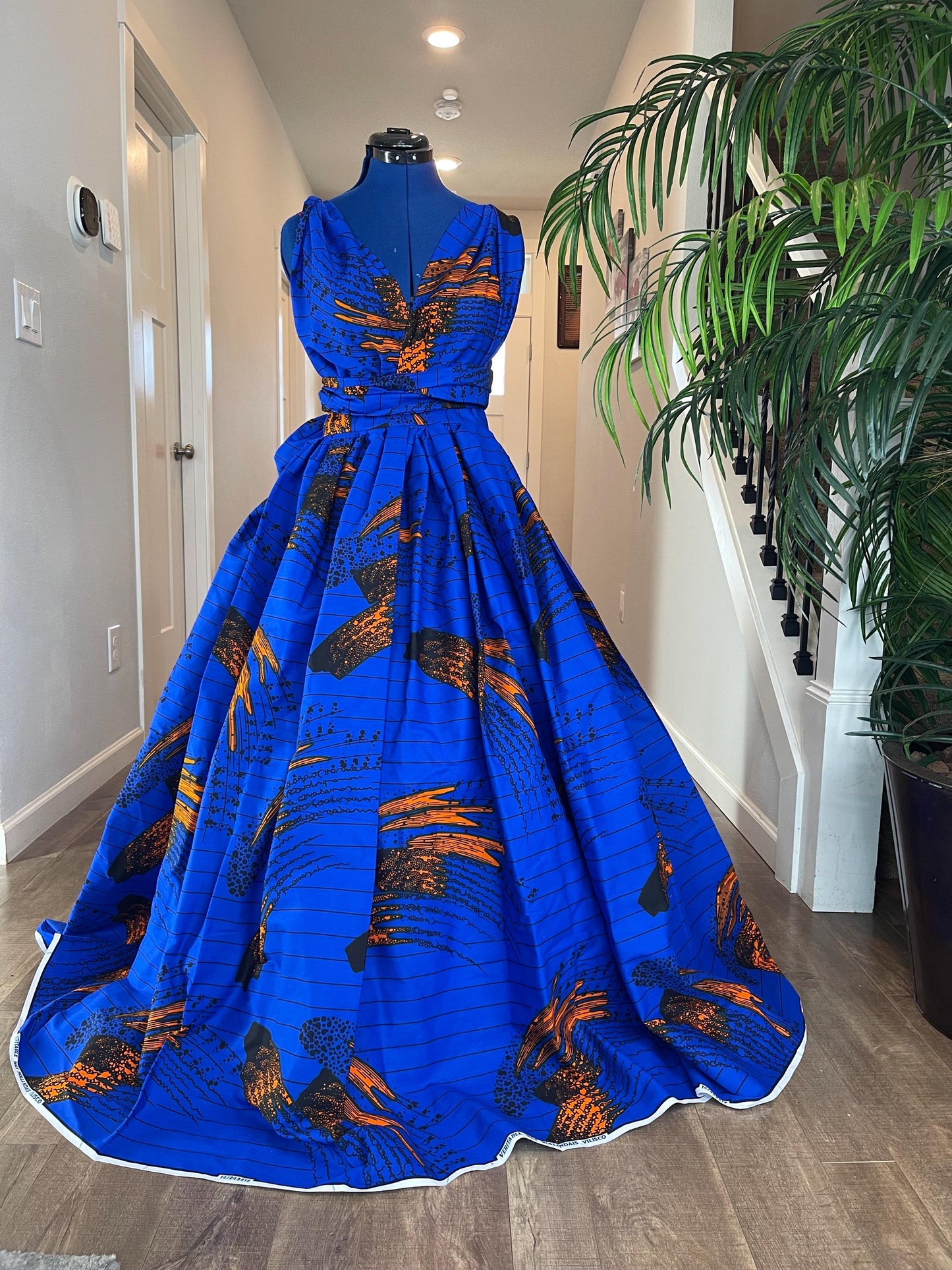 Elegant Infinity African Dress/Ankara Dress With Pockets.