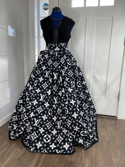 African Skirt With Pockets/Ankara Skirt/African Clothing/Black and White Skirt.