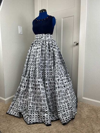 African skirt/ African women clothing/ Ankara maxi skirt/ African print skirt/ Ankara long skirt/ blue skirt/African skirt/FK2/White Skirt/L