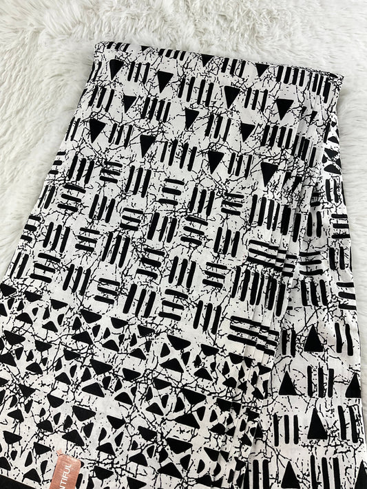 African Fabric/African prints/ Ankara fabric/ African wax/ African fabric per yard/African fabric 6 yards/MK888/Whiteand Black African Fabri