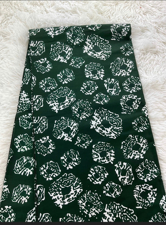 African print fabric /African fabric by the yard/ African print fabric/Danshiki fabric/African headwrap/ African fabric/African skirts/TD7