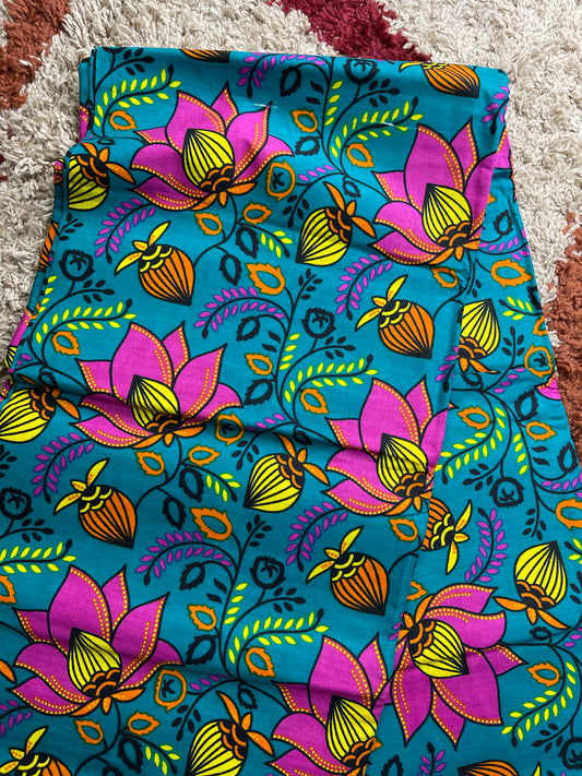 African wax/Ankara fabric/fabric/ Danshiki/Danshiki fabric/African print/Ankara fabric for dress/ African textile for crafts/African print for sewing/KM40